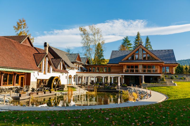 ORAVSKÝ HÁJ GARDEN HOTEL & RESORT