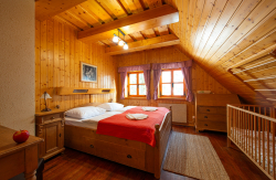 PINIUS: Apartmán č. 2 - Hotel Pieris