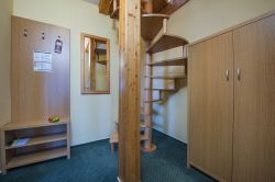 Hotel BYSTRINA***