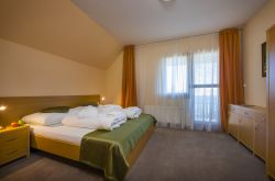 Hotel BYSTRINA***